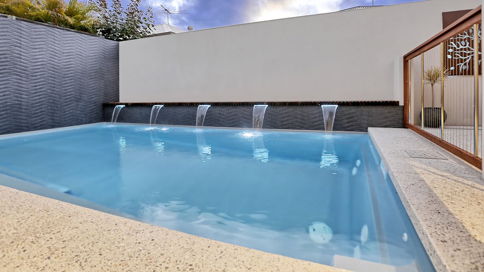 The Imagine Pools Premiere fibreglass swimming pool